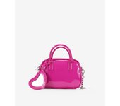 Bosanova Mini bolso estilo bowling en charol con detalle de espejo en forma de corazón. Asas de mano y asa de cruzar de cadena extraíble. Cierre con cremallera.
