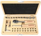 Brüder Mannesmann Set de llaves de vaso de 41 piezas bambú