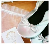 Manoletinas y bailarinas  Plegables invitadas de bodas alta calidad con carbono activo y etiqueta para escribir dedicatorias  - Pack de 10 Pares en Varios Colores y Tallas