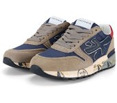 Casual canvas shoes