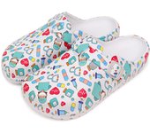 2023 Summer New Design Woman Beach Sandals Nurse Garden Lightweight Men Clogs Shoes Casual Waterproof