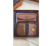2024 New Vintage Purse Ladies Large Capacity d buckle Multi-card Multi-function triple Fold Handheld Bag 3-piece gift Box for the holidays