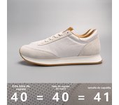 Zapatos casuales de alta gama con perforaciones de cuero bajo, zapatos versátiles de piel de vaca para hombres