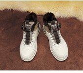 Forro polar engrosado caliente Martin botas de invierno nueva perilla personalizada con cordones superficie de cuero a prueba de frío caliente aumento de los zapatos de los hombres