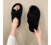 Explosivo de gran tamaño cruz fondo plano de una palabra arrastre chica mariposa hogar fondo suave cómodo zapatillas de algodón frío fondo grueso pegajoso