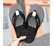 2023 High Quality Brand Fashion Men Flip Flops Summer Beach Flip Flops Men Casual Breathable Thicken Beach Men Slippers Outdoor