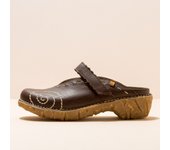 El Naturalista Zuecos NG96 NATURAL GRAIN BROWN / YGGDRASIL para Mujer color Brown