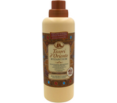 Suavizante estilo arabe Tesori d'Oriente Hammam – Suavizante Argán y Flor de Naranjo, 760ml. Perfume Intenso y Envolvente que Impregna tus Tejidos, Ofreciendo una Experiencia Única de Bienestar y Armonía Inspirada en los Rituales del Hammam aromatica