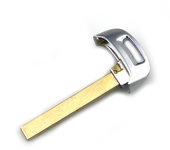 YIQIXIN Smart Car Key Shell For Audi A1 A3 A4 A5 A6 C8 A7 A8 Q3 Q5 Q7 Q8 2017 2018 2019 2020 2021 2022 3 Button Fob Cover Case