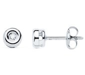 Pendientes Oro Blanco 18k chatón 5.5 mm. diamante centro 0.02ct.