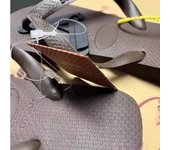 Chanclas zapatos de los hombres ropa de verano zapatillas de pellizco de los hombres