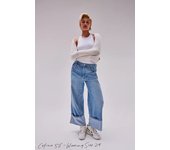 New Retro Washed Mid-Waisted Figure Flattering Curling Loose All-Matching Straight Jeans Women's