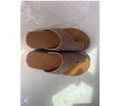 Fregona de cuero pendiente cubierta del talón del dedo del pie zapatillas geniales de gran tamaño para mujer