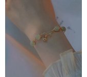 Elegant Tulip Lily of the Valley Flower Pendant Bracelet for Women Vintage Green Nature Stone Beaded Bracelet Wedding Jewelry