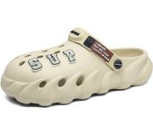 Men's Casual Closed Toe Slide On The Platform EVA Clogs Outdoor Non-slip Hollowed-out Beach Couple Sandals Men's Home Clogs