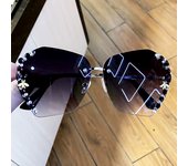 Nueva abeja diamante gafas de sol mujer ins versión coreana marea cara redonda gafas de sol delgadas protección UV femenina celebridades de Internet
