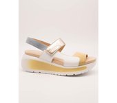 Sandalia Callaghan 35200 Pesca Crema de Mujer