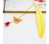 Porcheddu Marcapágines de metal with Pluma Form: Gift perfecto para el Día DE LA Madre, accesorio Literario elegant Y Ayuda de Lectura elegant para lectores y Amantes de los libros, con Caja de regalo