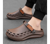 Zuecos para hombre Sandalias Agujeros de verano Transpirable Jardín Sandalias para el hogar Moda al aire libre Suela antideslizante Diapositivas de playa Zapatillas de color sólido