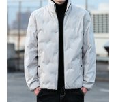 Chaqueta de plumón para hombre 2025 invierno nueva chaqueta con capucha versión coreana de casual versátil moda para hombre juventud blanco plumón de pato ropa para hombre