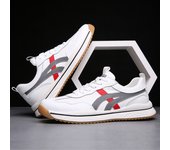 Primavera y verano de los hombres deportes y ocio pequeños zapatos blancos zapatos de tablero