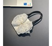 Luxury Korean Cute 3D Pearl Lace Bow Handbag White Case for Samsung Z Flip5 5G Z Flip4 Zflip5 Zflip4 Z Flip 3 Cover with Chain