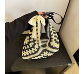 Weaving Portable Shoulder Bag Summer Vacation Package Niche Web Hollow-out Straw Knitted Underarm Bag Beach Shopper Totes