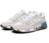 Casual canvas shoes