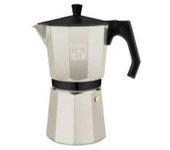 Cecotec 1657 Cafetera Italiana Cumbia Mokclassic 1200 Beige Cafetera italiana de aluminio con capacidad para 12 tazas de café en color beige apta para todo tipo de cocinas.