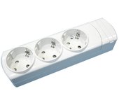 Base múltiple de 3 tomas, de policarbonato Con protector infantil. 36.101 Electro DH. 8430552128327