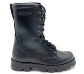 Bota militar Paraka en cuero negro Segarra uniformidad, motoristas y tiempo libre