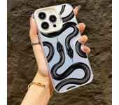 Luxury Black Snake Anti-drop Armour Phone Case For iPhone 15 14 13 12 11 Pro Max XS X XR 7 8 Plus 15 Lens Protect Plating Cover