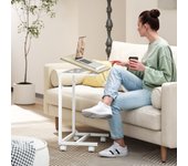HOMCOM Mesa Auxiliar con Ruedas Mesa para Sofá con Altura Ajustable Superficie Inclinable y Marco de Metal para Dormitorio Salón Oficina 55x36x62,5-82,5 cm Roble