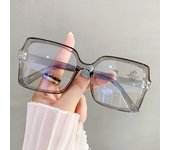 Trendy women's large-frame anti-blue light glasses can be matched with myopia lenses and are versatile