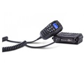 MIDLAND M-5 Midland innova la comunicación con el lanzamiento de M-5, "la CB en el micrófono" para tenerlo siempre todo a mano. Todos los controles se han colocado en el micrófono, equipado también con pantalla LCD para ver canales, bandas y configuracion