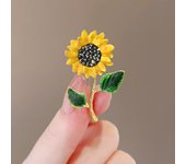 Fashion Rhinestone Sunflower Brooches For Women Exquisite Plant Daisy Floral Enamel Lapel Pins Clothes Badge Wedding Jewelry