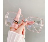 Trendy women's large-frame anti-blue light glasses can be matched with myopia lenses and are versatile