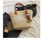 Summer Beach Vacation Straw Bag2025New Style Woven Large Capacity Shoulder Beach Bag Fashionable Trendy Tote Bag