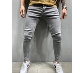Tattered pipe pants embroidered with men's jeans