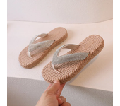 2024 Summer New Children Slippers with Rhinestone for Girls Fashion and Comfortable Holiday Style Flip Flop Cool Beach Shoes