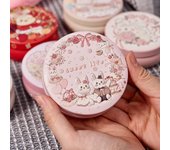 Three-dimensional Pattern Tin Box Round Tinplate Candy Box Portable Exquisite Biscuit Storage Box Candy Packaging