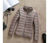 90% Ultra-light Plus Size Thin Down Jacket Women 2020 Autumn Winter Slim Short Hooded Warm White Duck Down Coat Women Outerwear