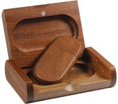 Wooden Box USB Flash Drives 128GB Creative Wedding Gifts Memory Stick 64GB Free Custom Logo Pen Drive Maple Wood Pendrive