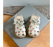 Children's Bow Toes Capped Sandals 2024 Summer New Girl's Hollow Embroidered Flats for Kids Solid Color Beach Shoes for Vacation