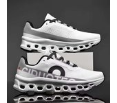 New Cloud Comfortable Ultra Light Outdoor Running Shoes Breathable for Men's and Women's Leisure