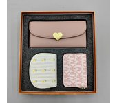 2024 New Vintage Purse Ladies Large Capacity d buckle Multi-card Multi-function triple Fold Handheld Bag 3-piece gift Box for the holidays
