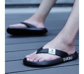 Men's Summer Thick Soled Soft Light Anti-Slip Outdoor Sandals Slippers Popular Flip-Flops