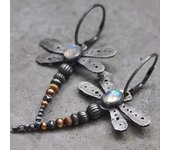 Vintage Dragonfly Earrings for Women Girl Cute Animal Jewelry Flying Insect Inlaid Moonstone Drop Dangle Earring Gift