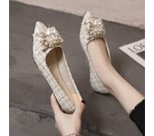 Spring and Autumn New Style Pointed Toe Flat Casual Shoes Women's Shallow Mouth Pearl Buckle Comfortable Fashion Women's Shoes