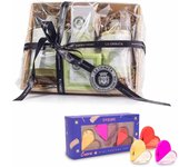 ADRI. Set de baño y mini perfumes. Regalo original para mujer - Cesta productos La Chinata para regalar y pack de 3 mini perfumes. (CESTA PEQUEÑA)